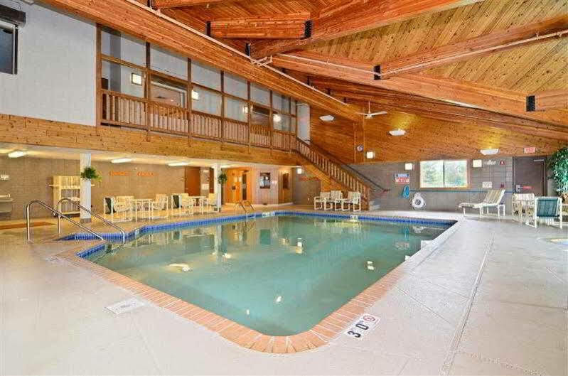 Best Western Northwoods Lodge Сирен Экстерьер фото